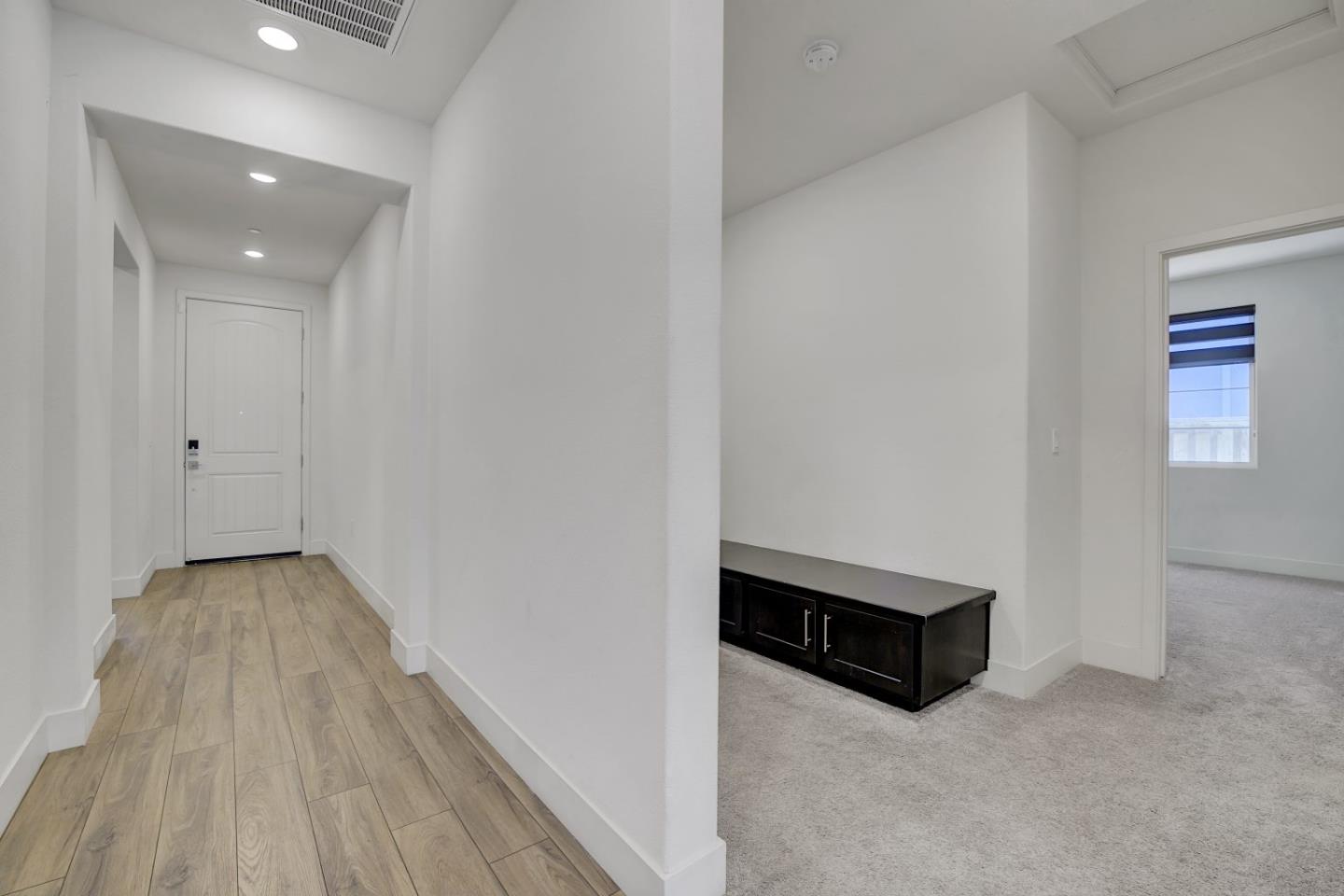 Detail Gallery Image 8 of 40 For 2606 Salinger Ave, Tracy,  CA 95377 - 4 Beds | 2/1 Baths