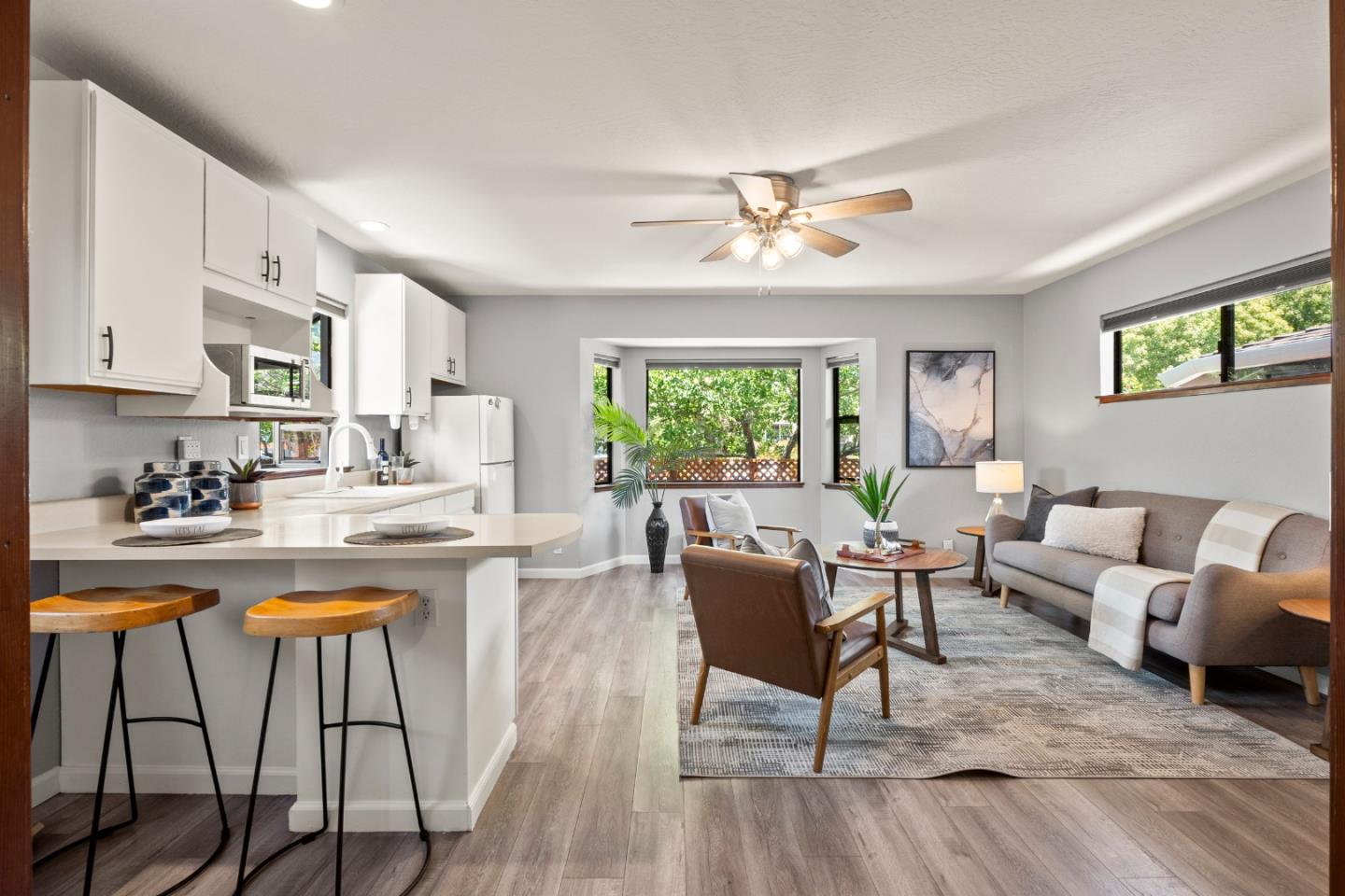 Detail Gallery Image 26 of 49 For 2544 Glenrio Dr, San Jose,  CA 95121 - 4 Beds | 4 Baths