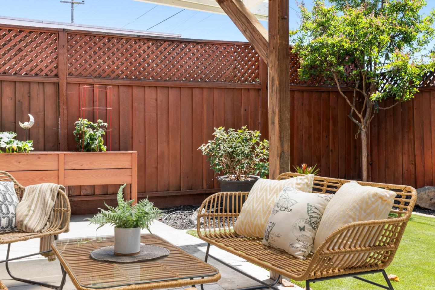 Detail Gallery Image 36 of 49 For 2544 Glenrio Dr, San Jose,  CA 95121 - 4 Beds | 4 Baths