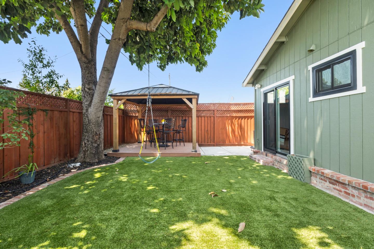Detail Gallery Image 42 of 49 For 2544 Glenrio Dr, San Jose,  CA 95121 - 4 Beds | 4 Baths