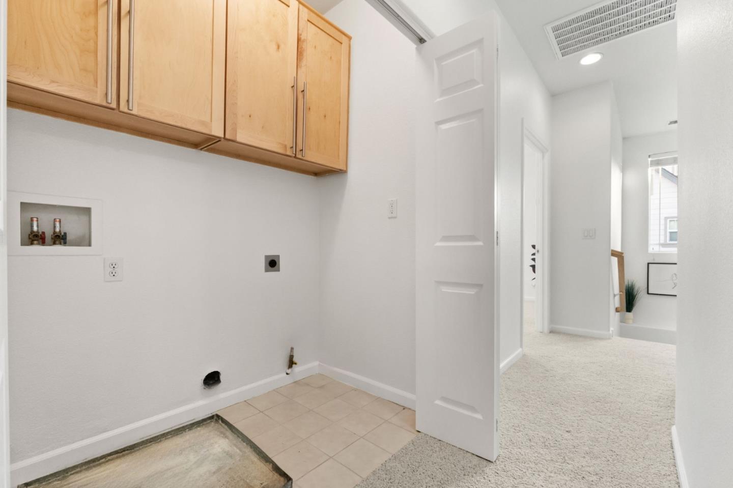 Detail Gallery Image 43 of 48 For 1626 Salamoni Ct, San Jose,  CA 95133 - 3 Beds | 2/1 Baths