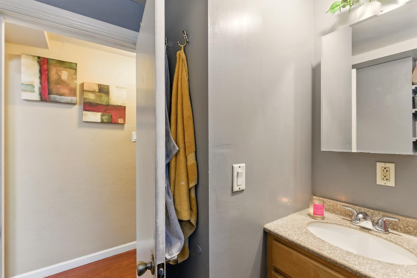 Detail Gallery Image 18 of 59 For 109 Dumbarton Ave, Redwood City,  CA 94063 - – Beds | – Baths