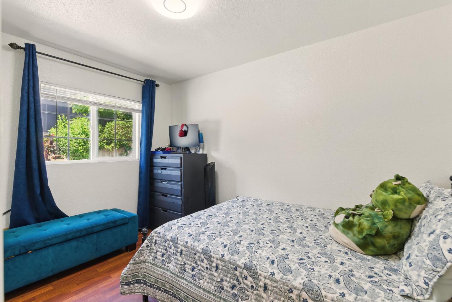 Detail Gallery Image 20 of 59 For 109 Dumbarton Ave, Redwood City,  CA 94063 - – Beds | – Baths