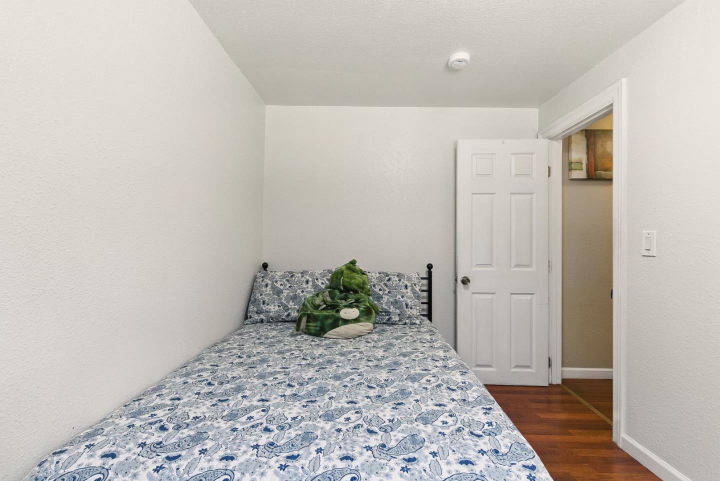 Detail Gallery Image 21 of 59 For 109 Dumbarton Ave, Redwood City,  CA 94063 - – Beds | – Baths