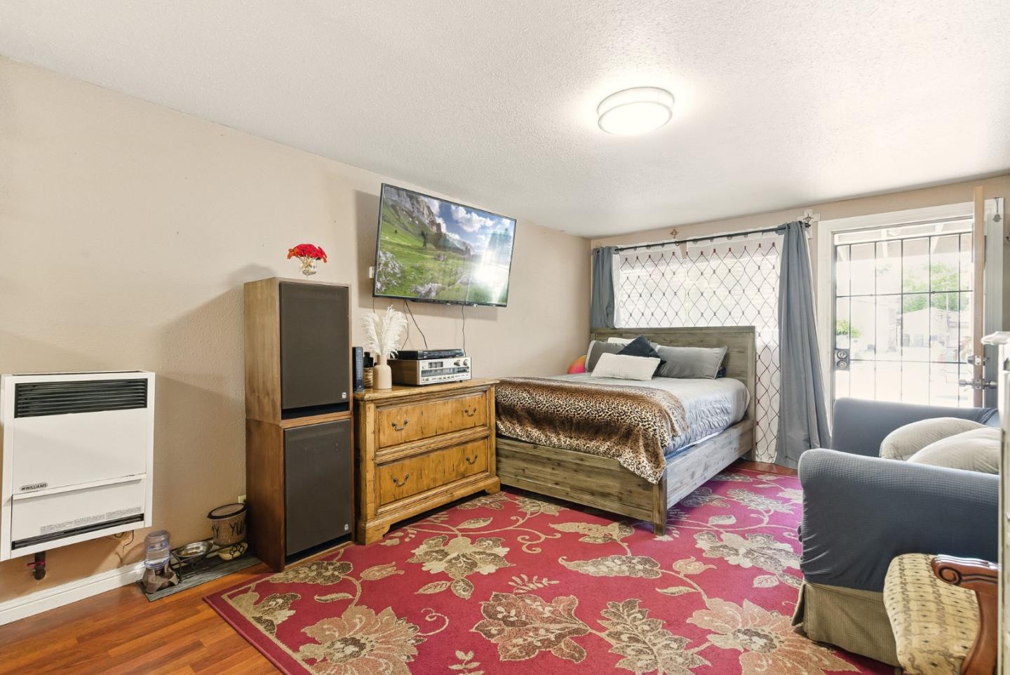 Detail Gallery Image 6 of 59 For 109 Dumbarton Ave, Redwood City,  CA 94063 - – Beds | – Baths