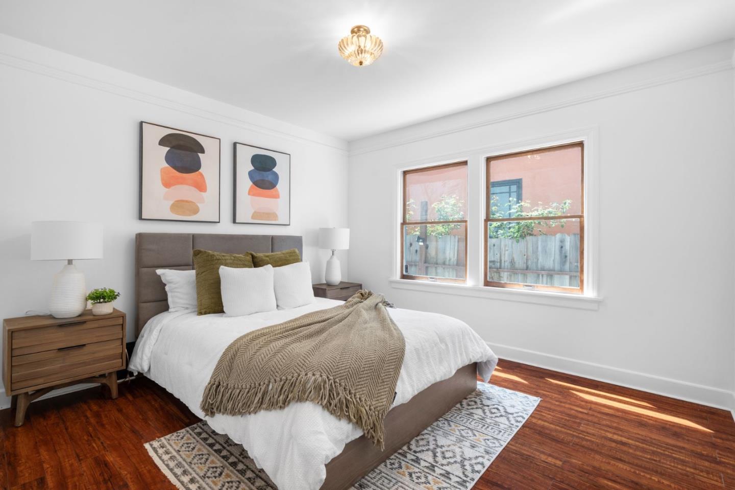 Detail Gallery Image 20 of 31 For 1221 Middlefield Rd, Palo Alto,  CA 94301 - 3 Beds | 1 Baths