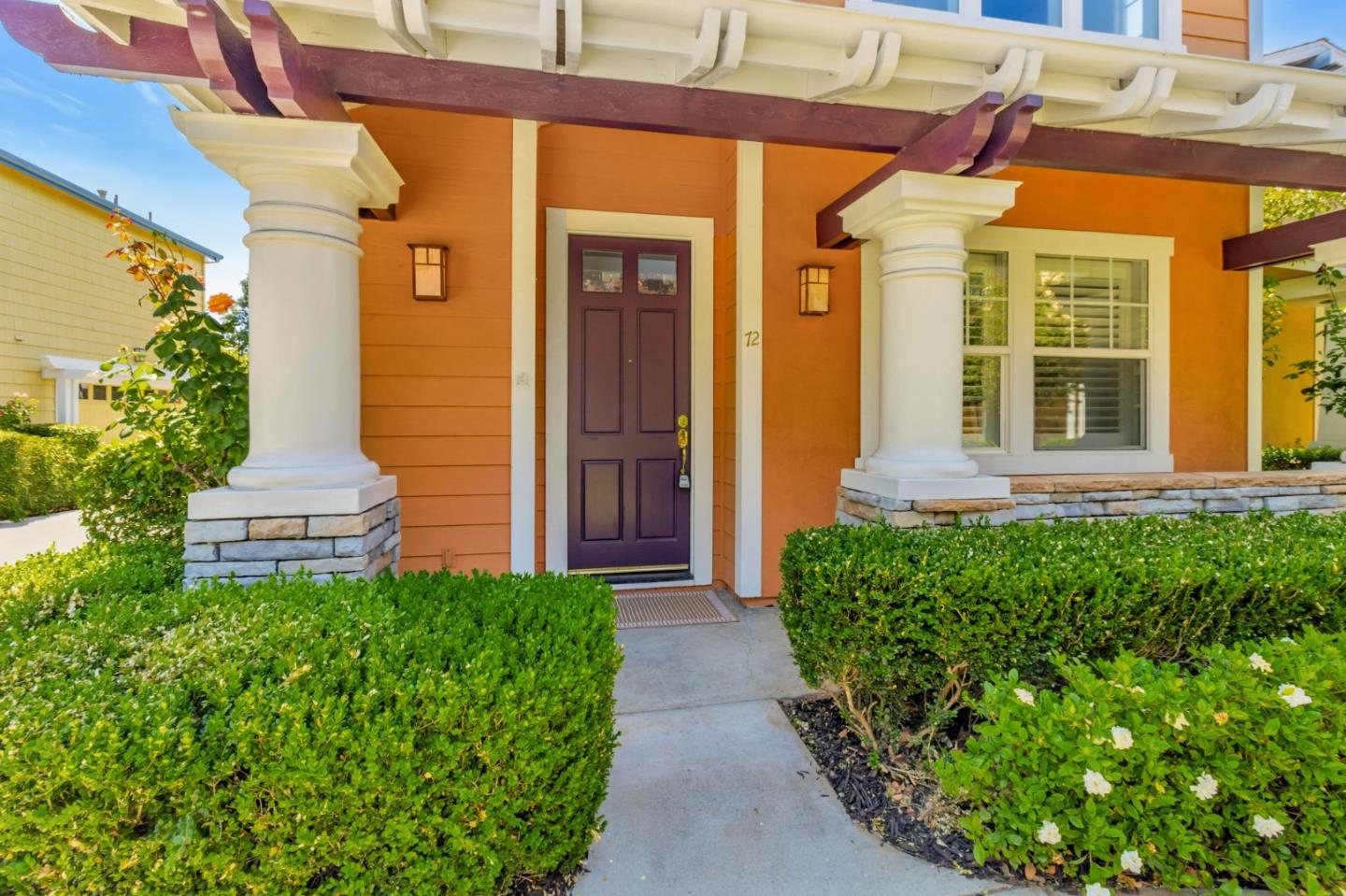 Detail Gallery Image 2 of 31 For 72 Cannery Cir, Campbell,  CA 95008 - 3 Beds | 2/1 Baths