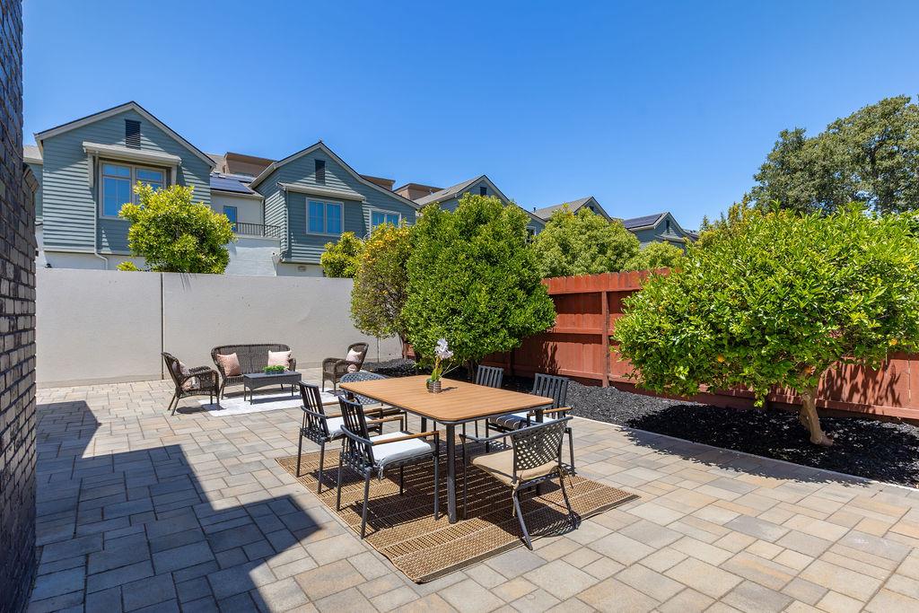 Detail Gallery Image 49 of 72 For 1032 Toyon Dr, Burlingame,  CA 94010 - 4 Beds | 3 Baths