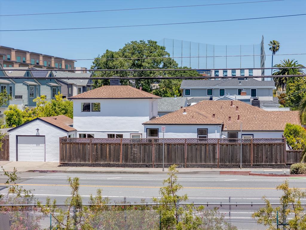 Detail Gallery Image 66 of 72 For 1032 Toyon Dr, Burlingame,  CA 94010 - 4 Beds | 3 Baths