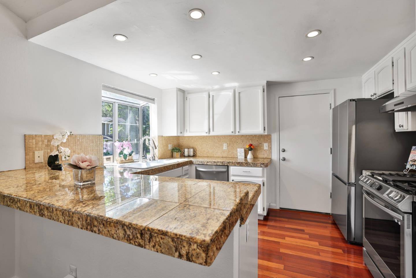 Detail Gallery Image 11 of 28 For 1219 Polk Spring Ct, San Jose,  CA 95120 - 3 Beds | 2 Baths