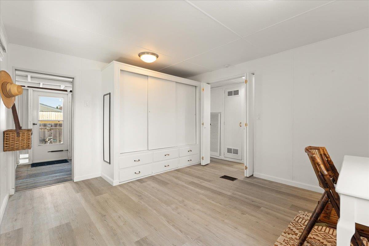 Detail Gallery Image 13 of 26 For 2355 Brommer #16,  Santa Cruz,  CA 95062 - 2 Beds | 1 Baths