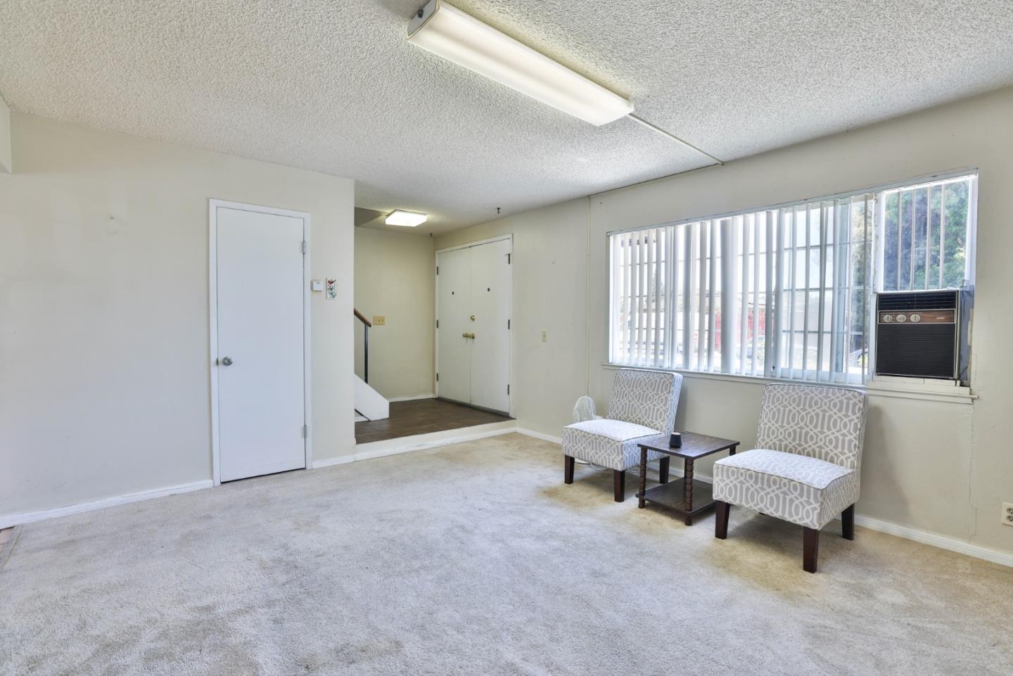Detail Gallery Image 4 of 23 For 1269 Holly Hill Dr, San Jose,  CA 95122 - 4 Beds | 2/1 Baths