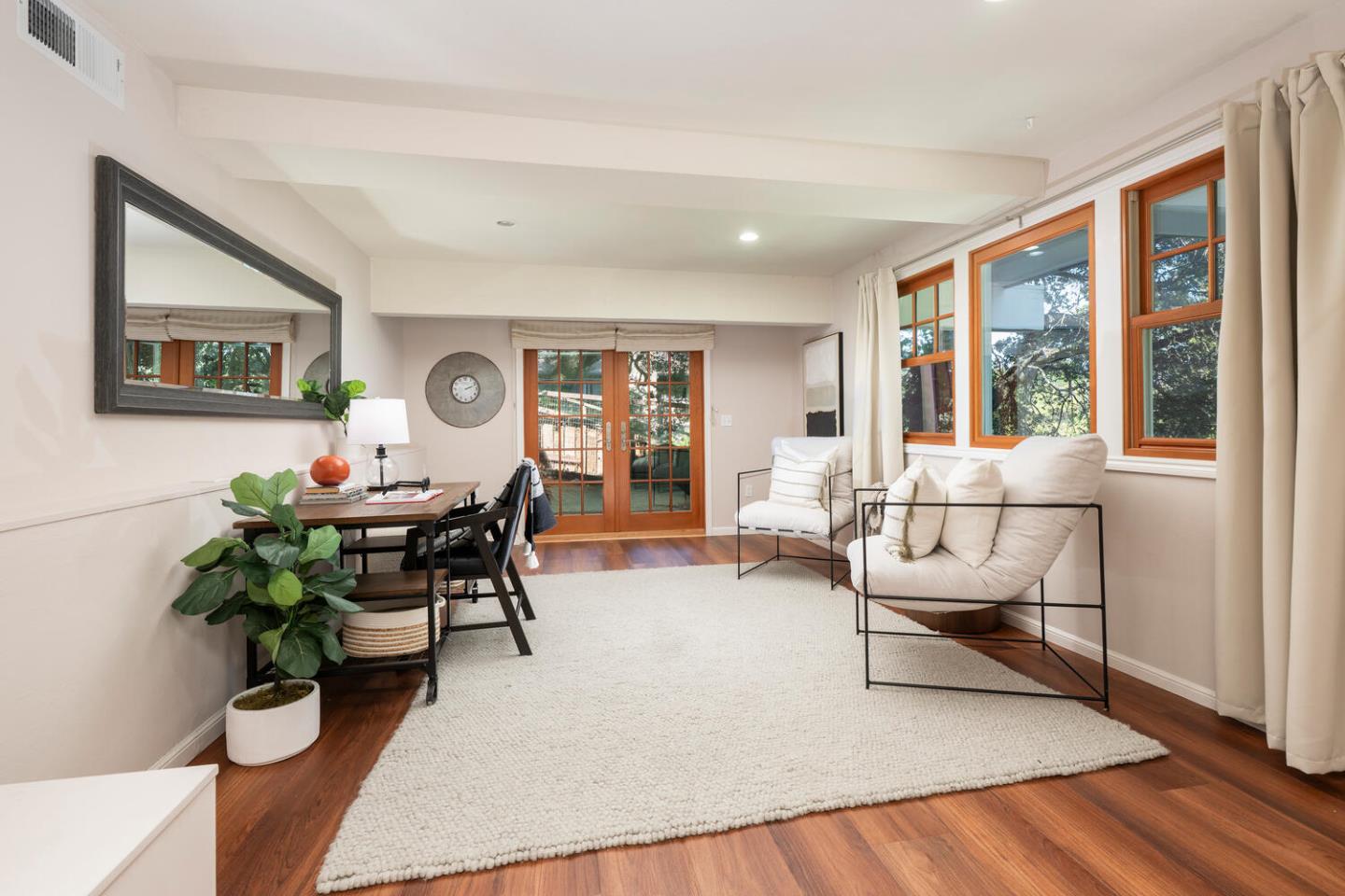 Detail Gallery Image 26 of 34 For 81 Devonshire Cir, San Carlos,  CA 94070 - 5 Beds | 4 Baths