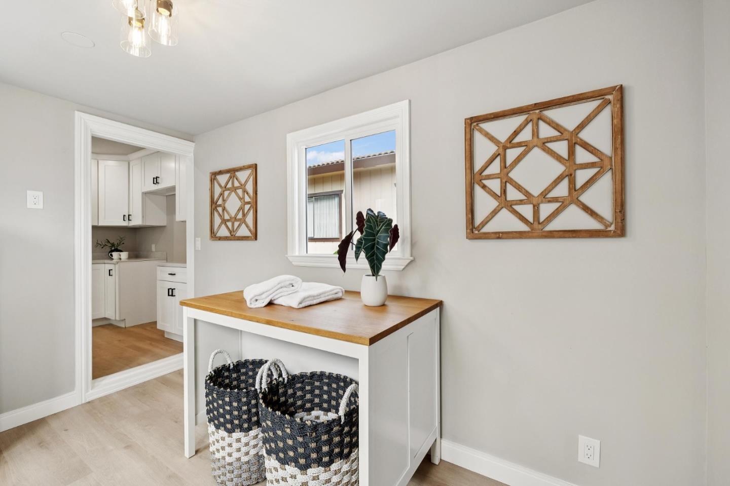 Detail Gallery Image 13 of 23 For 432 Cypress Ave, San Bruno,  CA 94066 - 2 Beds | 1 Baths
