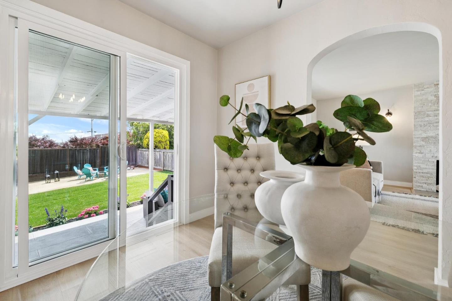Detail Gallery Image 8 of 23 For 432 Cypress Ave, San Bruno,  CA 94066 - 2 Beds | 1 Baths