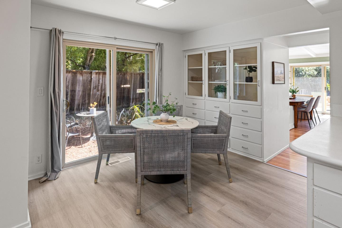 Detail Gallery Image 13 of 48 For 103 Calvin Pl, Santa Cruz,  CA 95060 - 4 Beds | 2 Baths