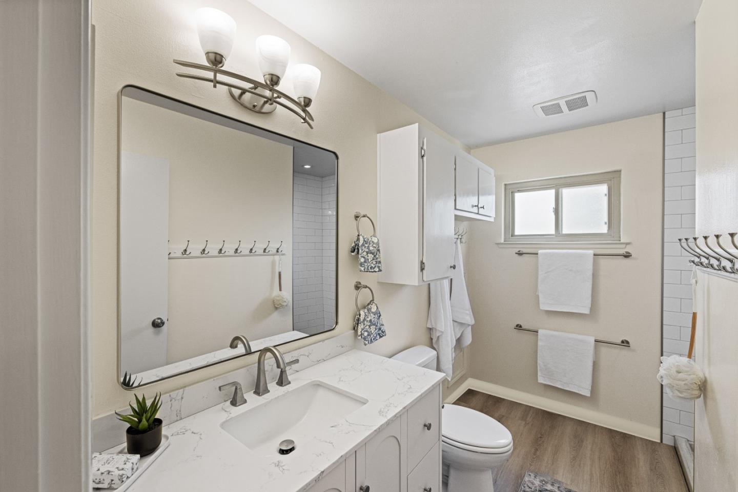 Detail Gallery Image 24 of 48 For 103 Calvin Pl, Santa Cruz,  CA 95060 - 4 Beds | 2 Baths