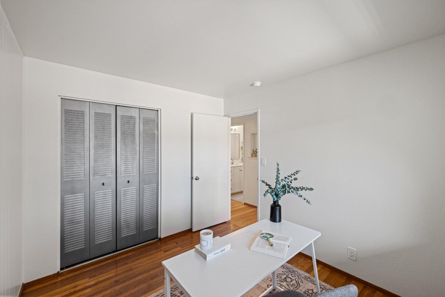Detail Gallery Image 30 of 48 For 103 Calvin Pl, Santa Cruz,  CA 95060 - 4 Beds | 2 Baths