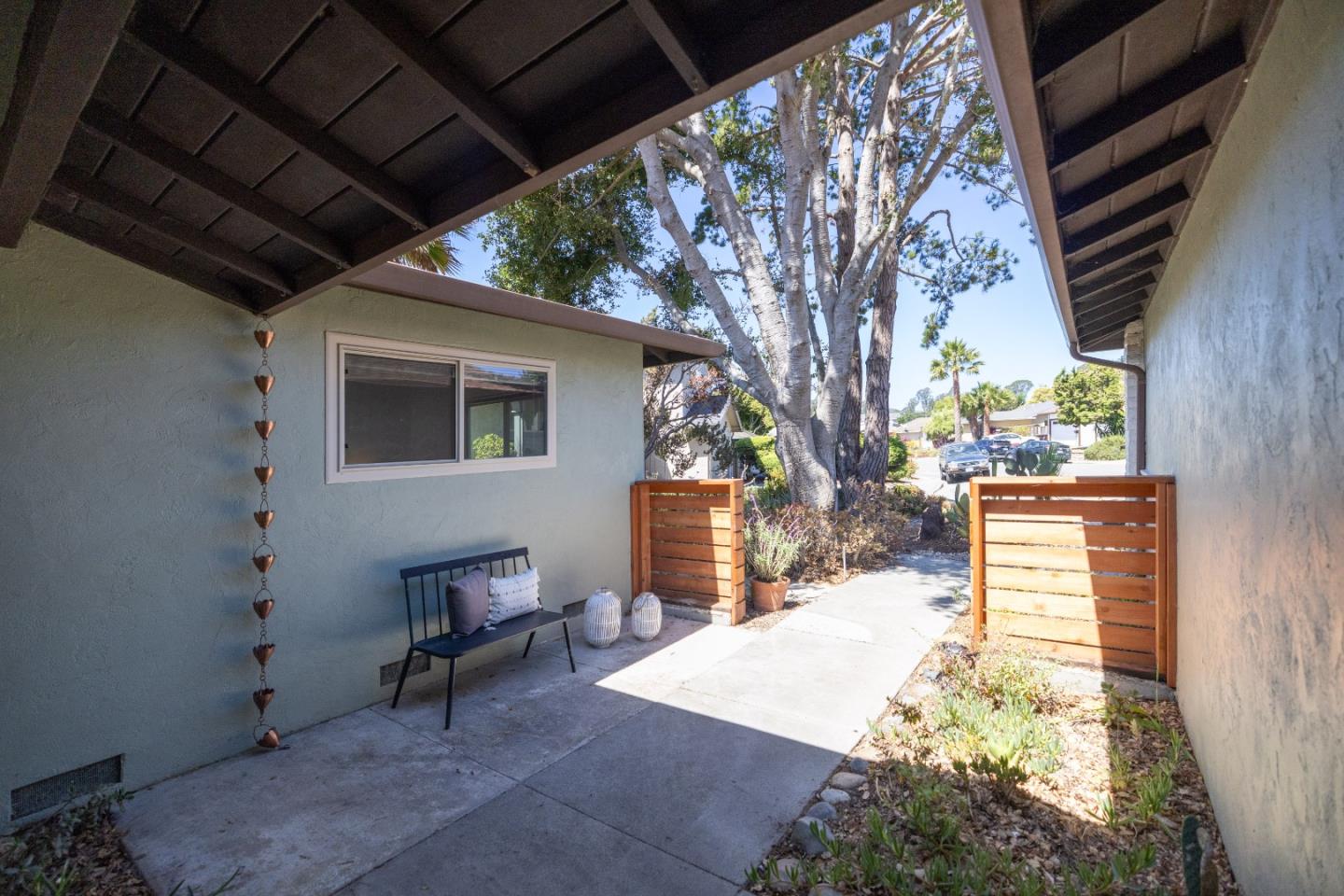 Detail Gallery Image 43 of 48 For 103 Calvin Pl, Santa Cruz,  CA 95060 - 4 Beds | 2 Baths