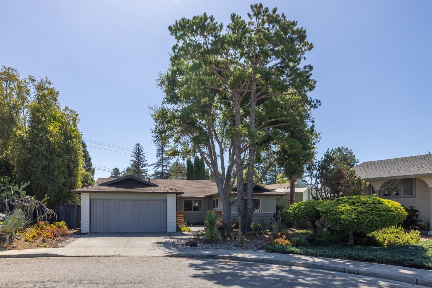 Detail Gallery Image 47 of 48 For 103 Calvin Pl, Santa Cruz,  CA 95060 - 4 Beds | 2 Baths