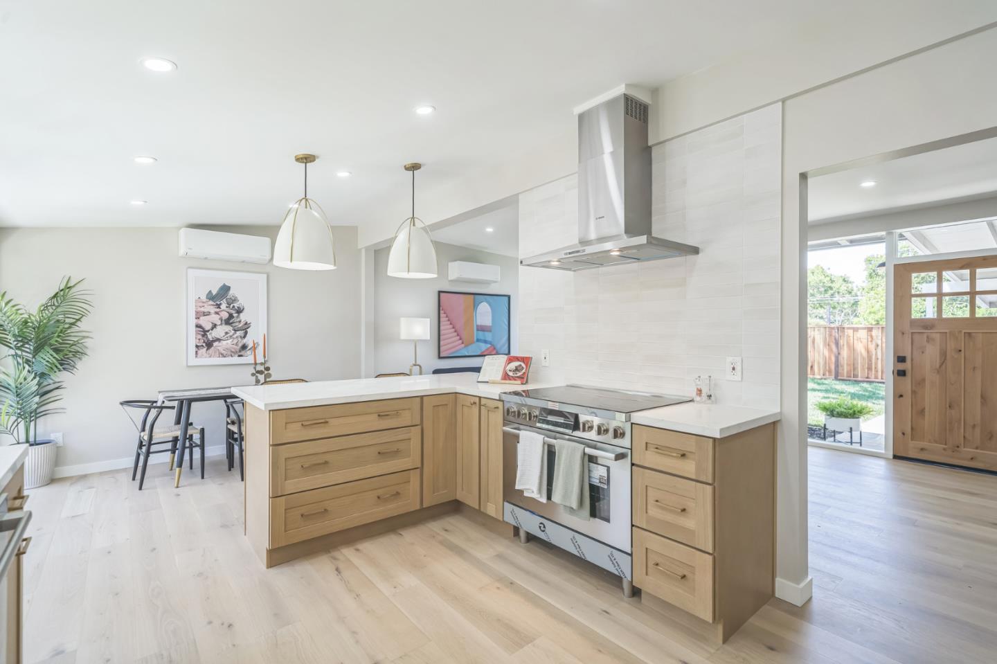 Detail Gallery Image 13 of 36 For 3050 Mauricia Ave, Santa Clara,  CA 95051 - 3 Beds | 2 Baths