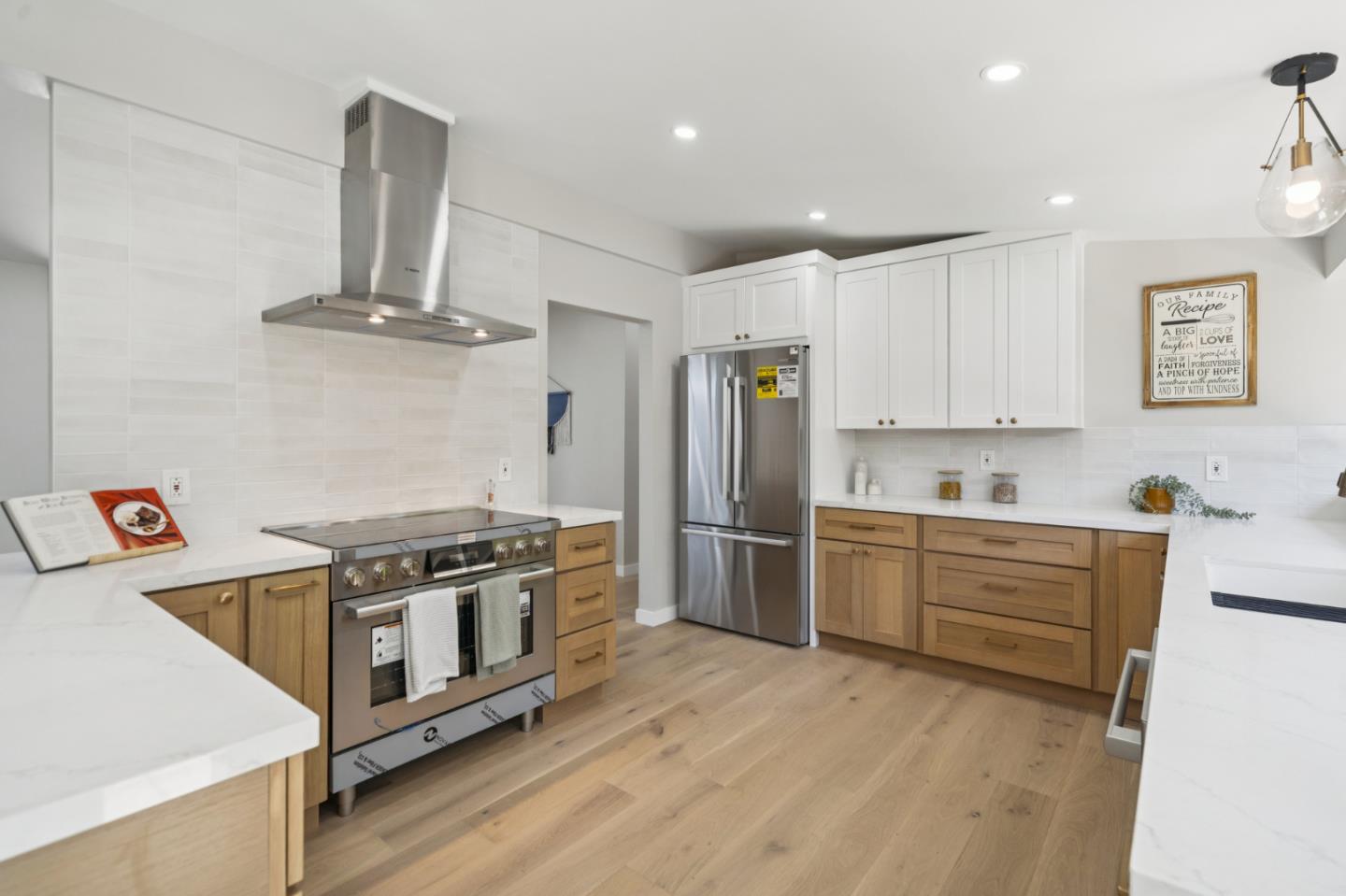 Detail Gallery Image 14 of 36 For 3050 Mauricia Ave, Santa Clara,  CA 95051 - 3 Beds | 2 Baths