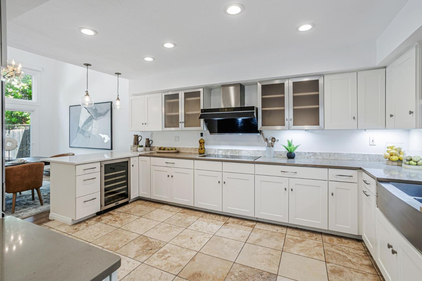 Detail Gallery Image 10 of 43 For 142 Calle Larga, Los Gatos,  CA 95032 - 3 Beds | 3 Baths