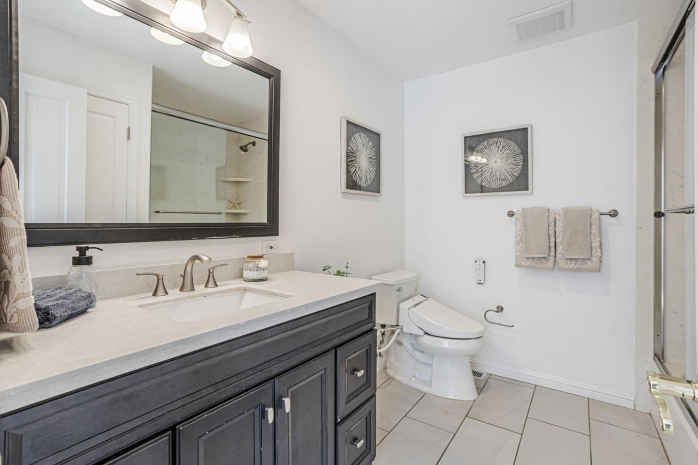 Detail Gallery Image 24 of 43 For 142 Calle Larga, Los Gatos,  CA 95032 - 3 Beds | 3 Baths