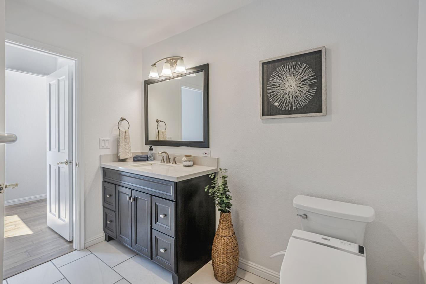 Detail Gallery Image 26 of 43 For 142 Calle Larga, Los Gatos,  CA 95032 - 3 Beds | 3 Baths