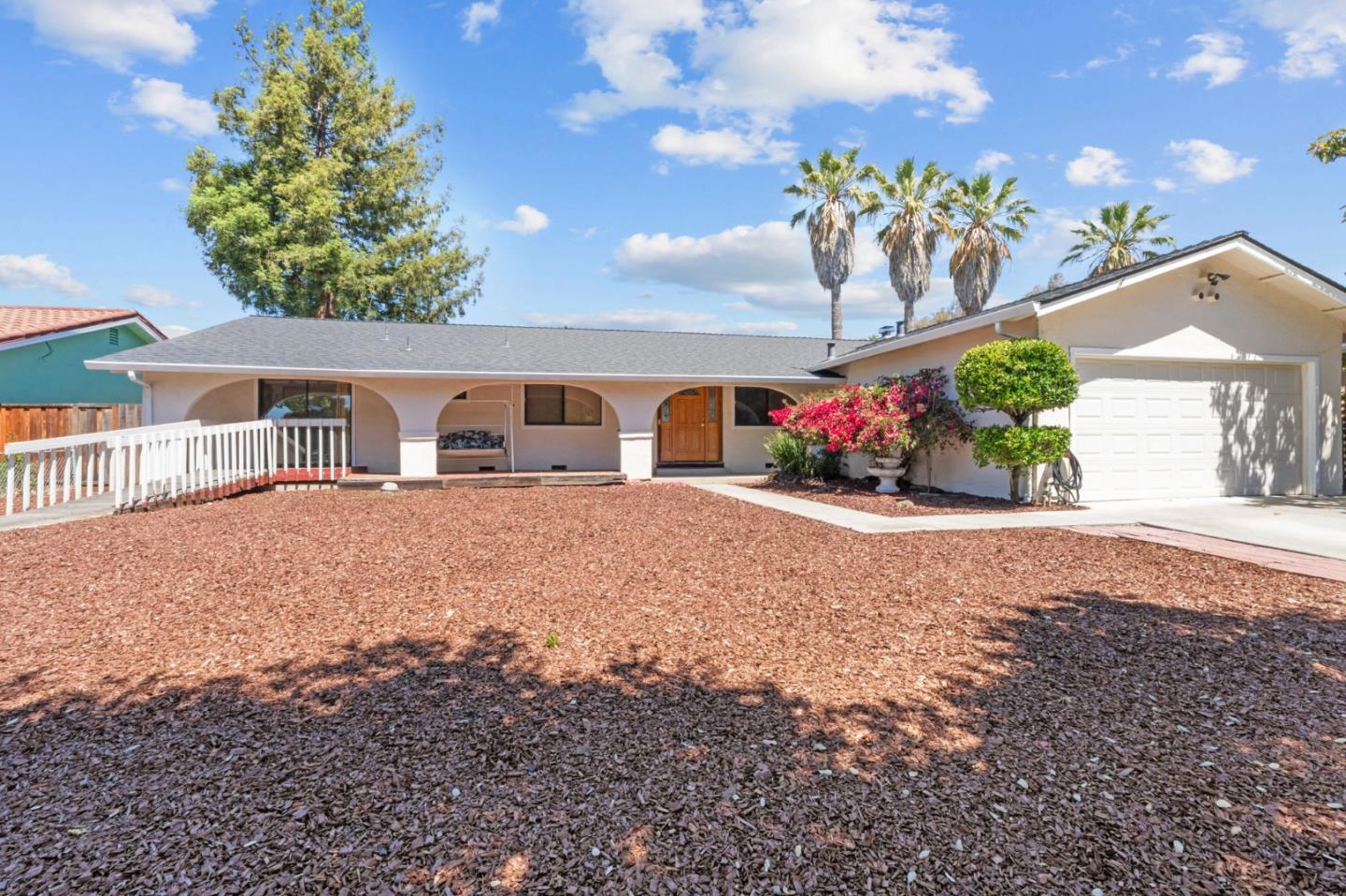 Detail Gallery Image 3 of 33 For 6130 Paseo Pueblo Dr, San Jose,  CA 95120 - 4 Beds | 2 Baths