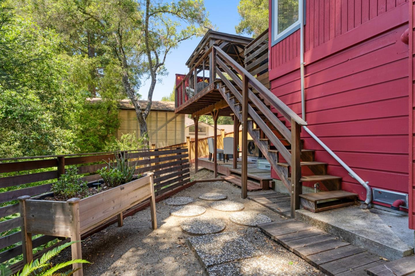 Detail Gallery Image 33 of 43 For 545 Debbie Ct, Boulder Creek,  CA 95006 - 3 Beds | 2 Baths