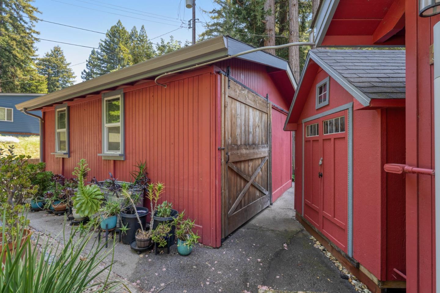 Detail Gallery Image 34 of 43 For 545 Debbie Ct, Boulder Creek,  CA 95006 - 3 Beds | 2 Baths