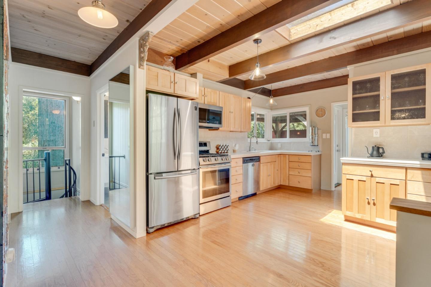Detail Gallery Image 9 of 43 For 545 Debbie Ct, Boulder Creek,  CA 95006 - 3 Beds | 2 Baths