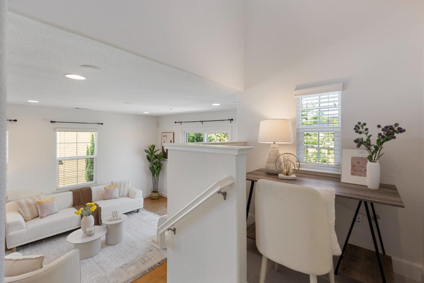 Detail Gallery Image 40 of 60 For 211 Okeefe Way, Mountain View,  CA 94041 - 3 Beds | 3/1 Baths
