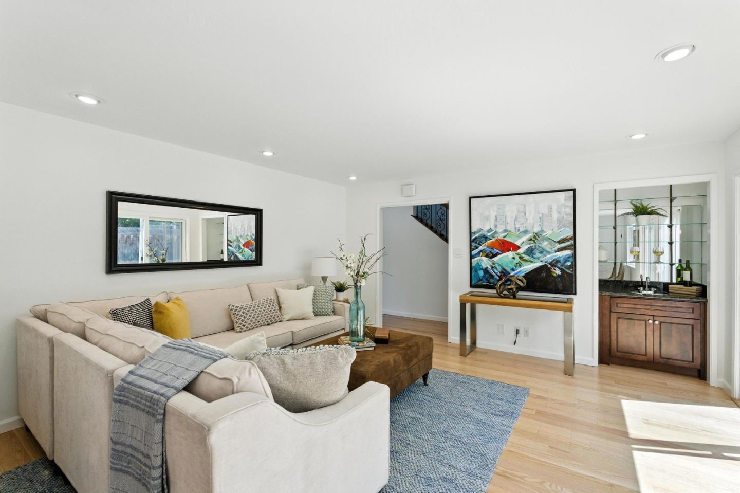 Detail Gallery Image 13 of 38 For 214 Timothy Dr, San Carlos,  CA 94070 - 3 Beds | 2/1 Baths
