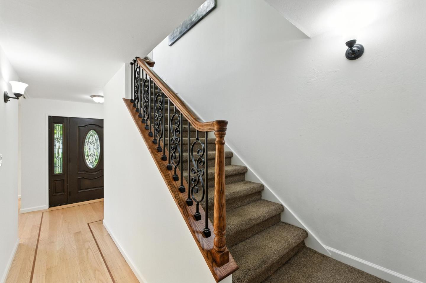 Detail Gallery Image 19 of 38 For 214 Timothy Dr, San Carlos,  CA 94070 - 3 Beds | 2/1 Baths