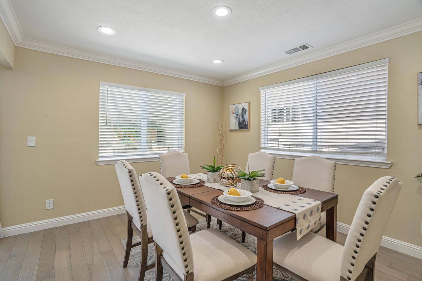 Detail Gallery Image 10 of 35 For 1435 Mardan Dr, San Jose,  CA 95132 - 4 Beds | 3 Baths