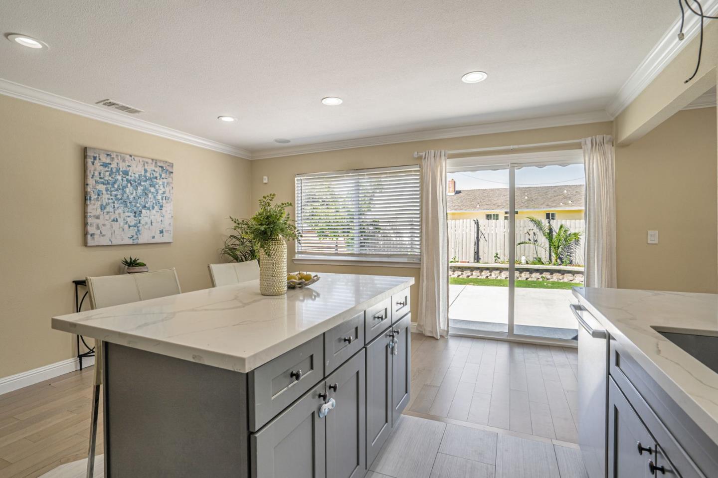 Detail Gallery Image 7 of 35 For 1435 Mardan Dr, San Jose,  CA 95132 - 4 Beds | 3 Baths