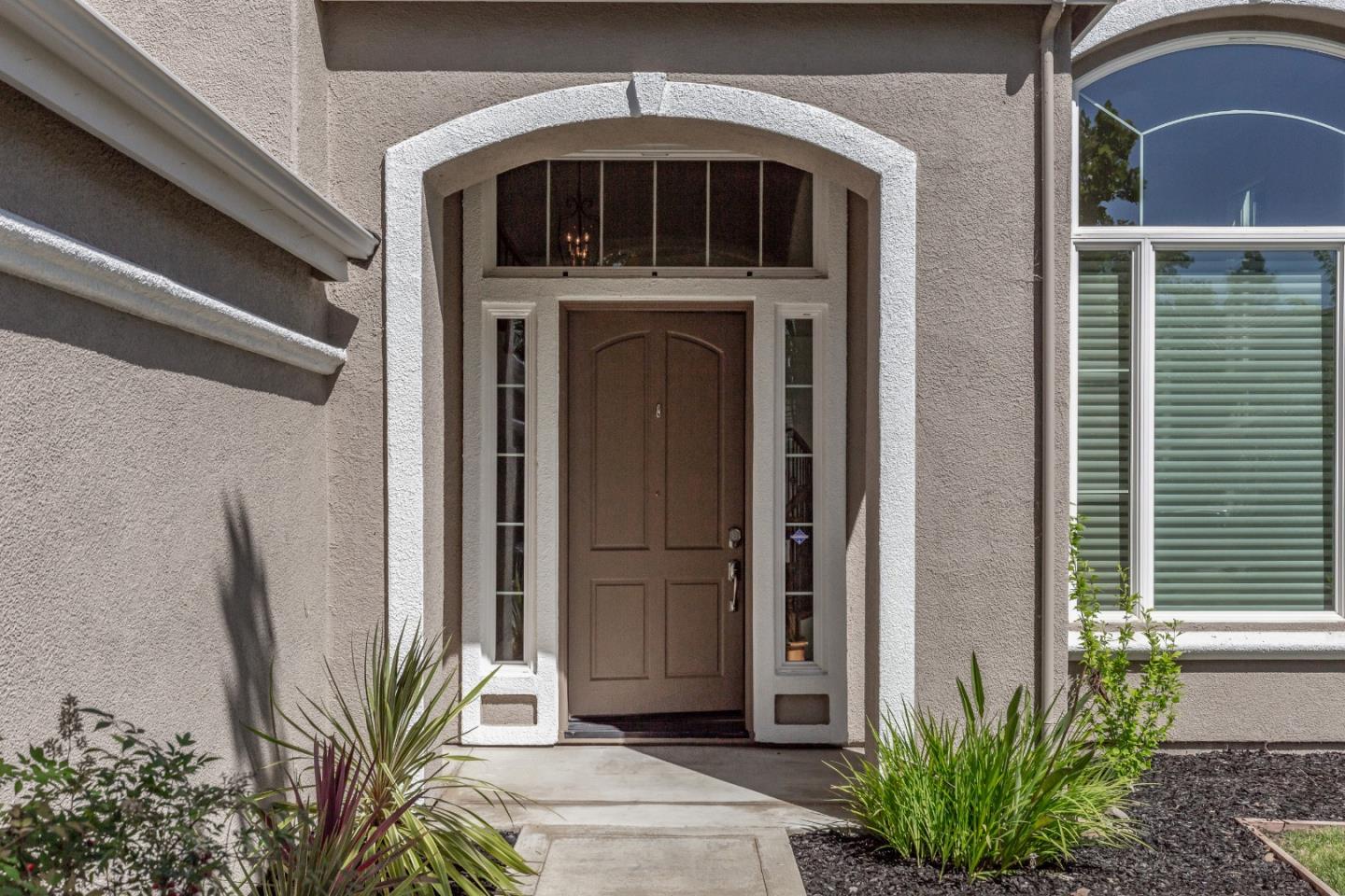 Detail Gallery Image 4 of 40 For 171 Coriander Ave, Morgan Hill,  CA 95037 - 4 Beds | 3/1 Baths