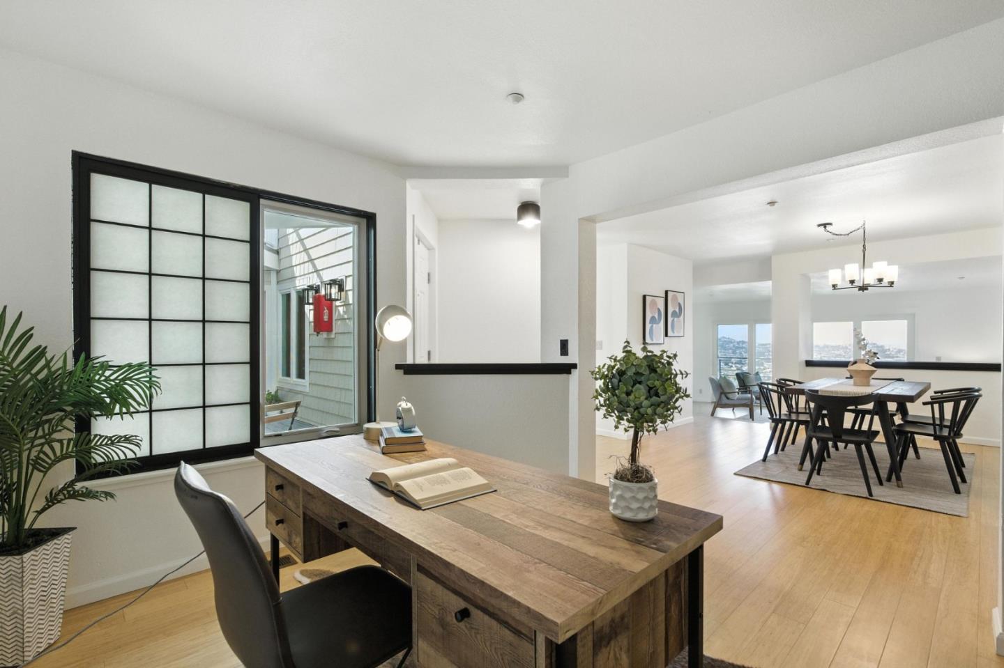 Detail Gallery Image 10 of 42 For 580 Pointe Pacific #6,  Daly City,  CA 94014 - 2 Beds | 2 Baths