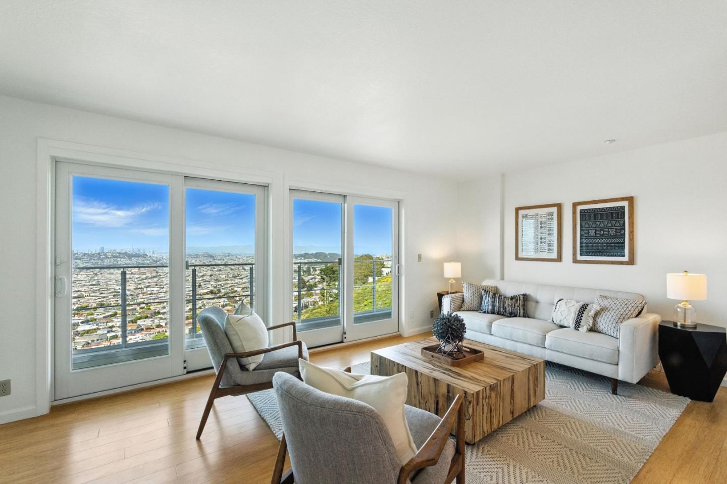 Detail Gallery Image 3 of 42 For 580 Pointe Pacific #6,  Daly City,  CA 94014 - 2 Beds | 2 Baths