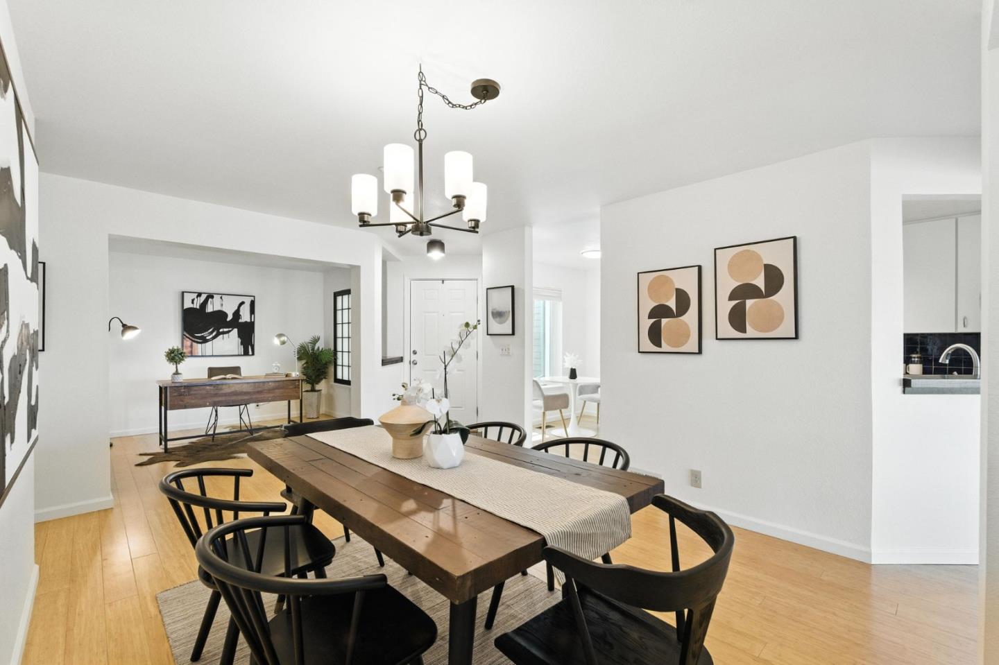 Detail Gallery Image 9 of 42 For 580 Pointe Pacific #6,  Daly City,  CA 94014 - 2 Beds | 2 Baths