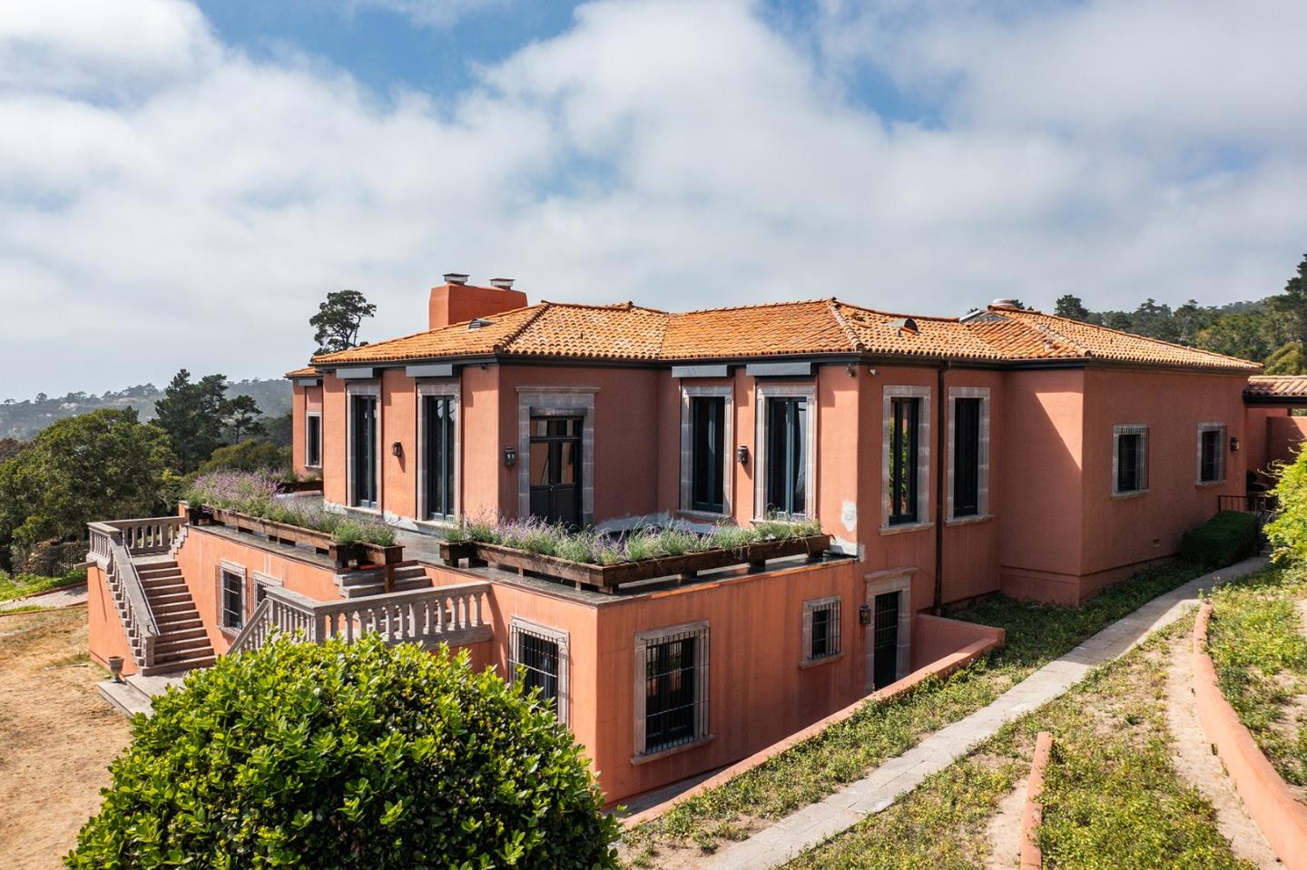 Detail Gallery Image 23 of 37 For 3190 Del Ciervo Rd, Pebble Beach,  CA 93953 - 7 Beds | 5/3 Baths