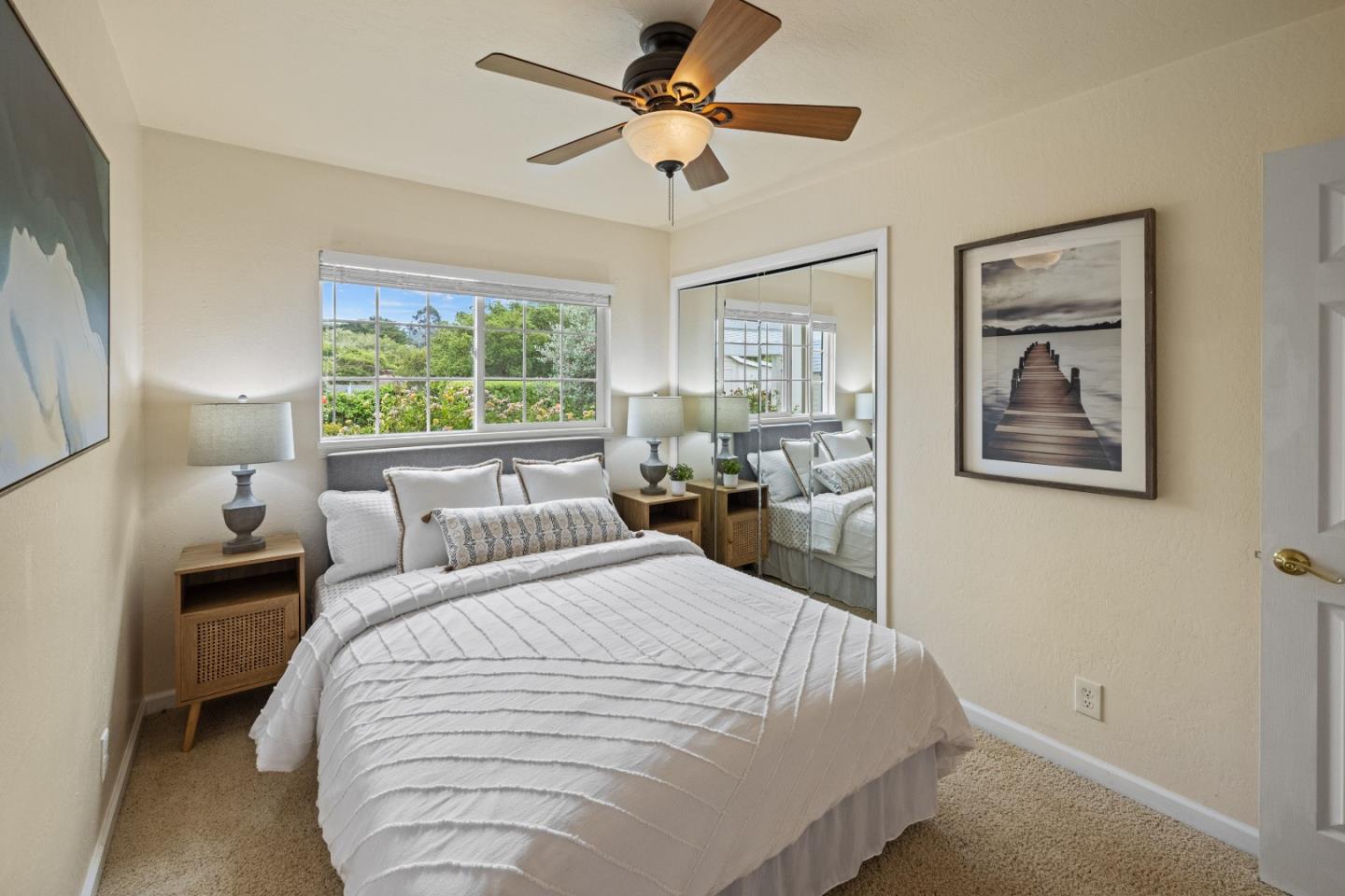 Detail Gallery Image 13 of 27 For 1255 Josselyn Canyon Rd, Monterey,  CA 93940 - 5 Beds | 3 Baths