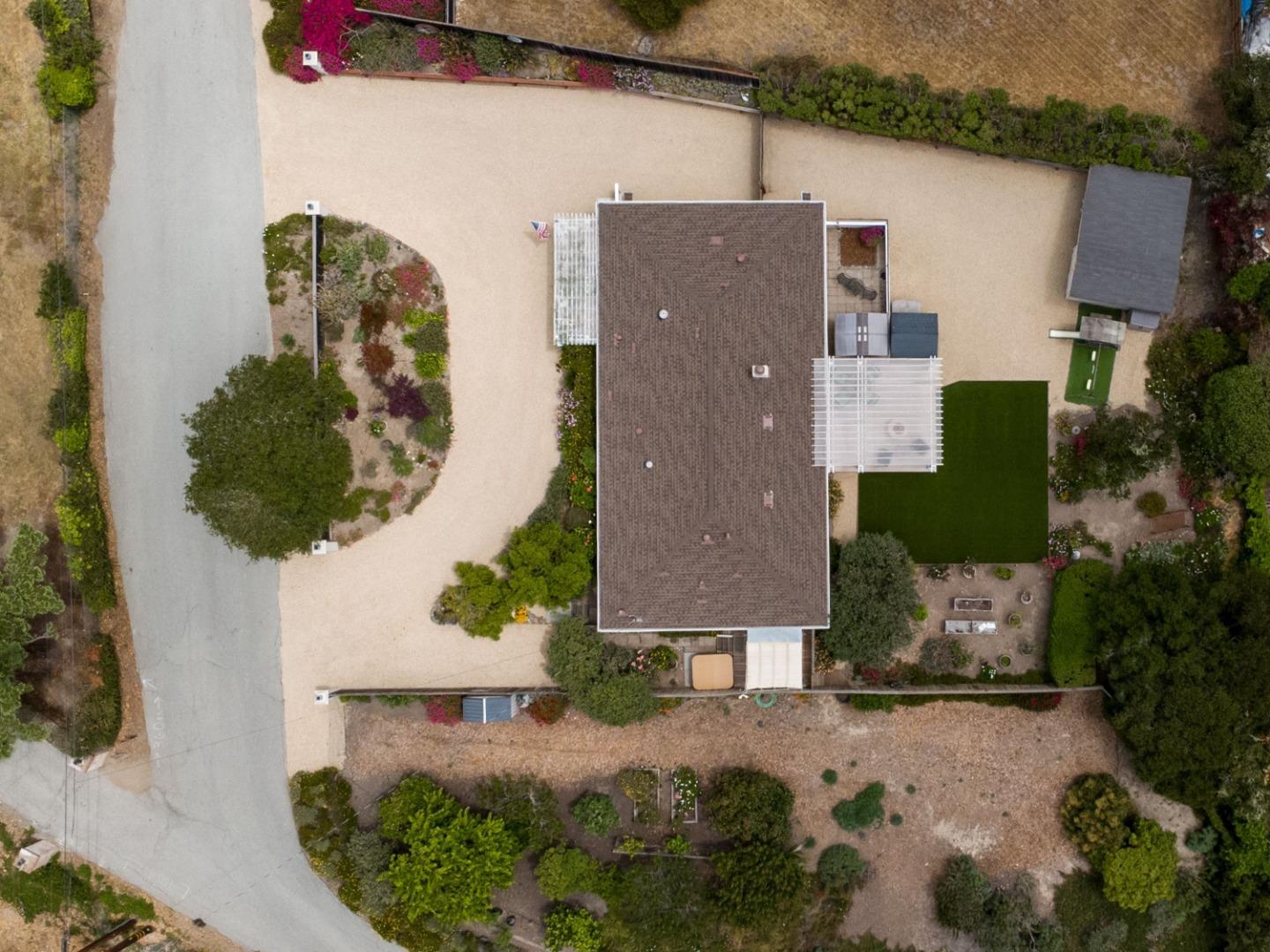 Detail Gallery Image 27 of 27 For 1255 Josselyn Canyon Rd, Monterey,  CA 93940 - 5 Beds | 3 Baths
