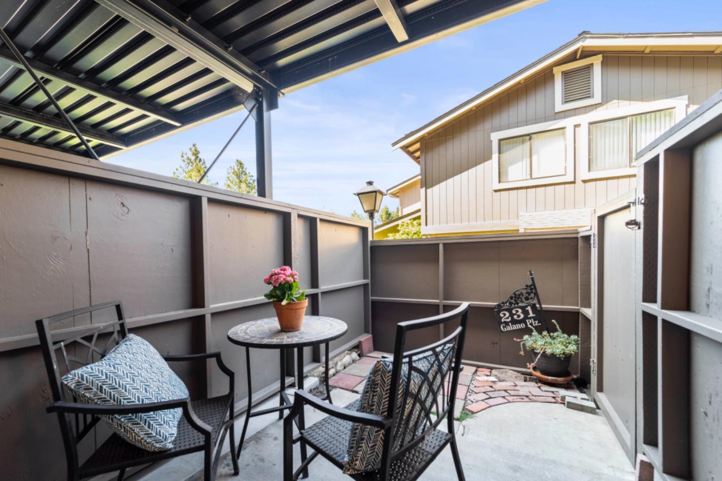 Detail Gallery Image 24 of 30 For 231 Galano Plz, Union City,  CA 94587 - 2 Beds | 2 Baths