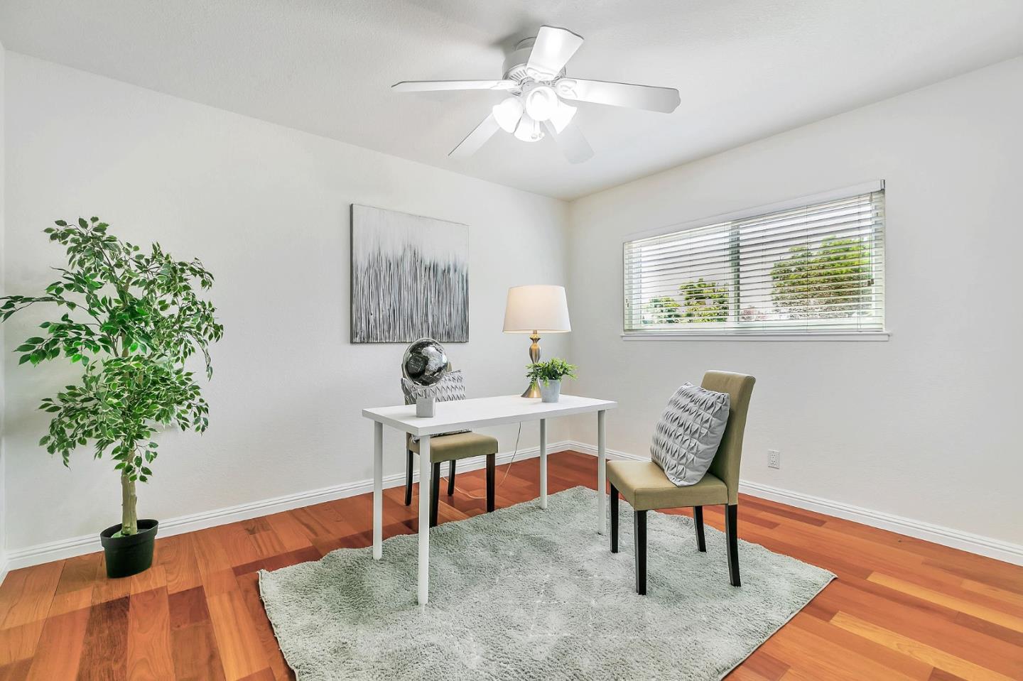 Detail Gallery Image 11 of 25 For 5191 Barron Park Dr, San Jose,  CA 95136 - 4 Beds | 2 Baths