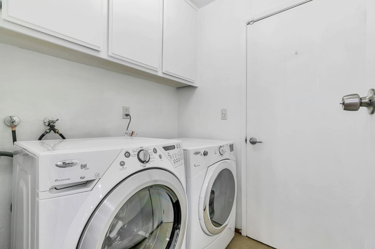 Detail Gallery Image 17 of 25 For 5191 Barron Park Dr, San Jose,  CA 95136 - 4 Beds | 2 Baths