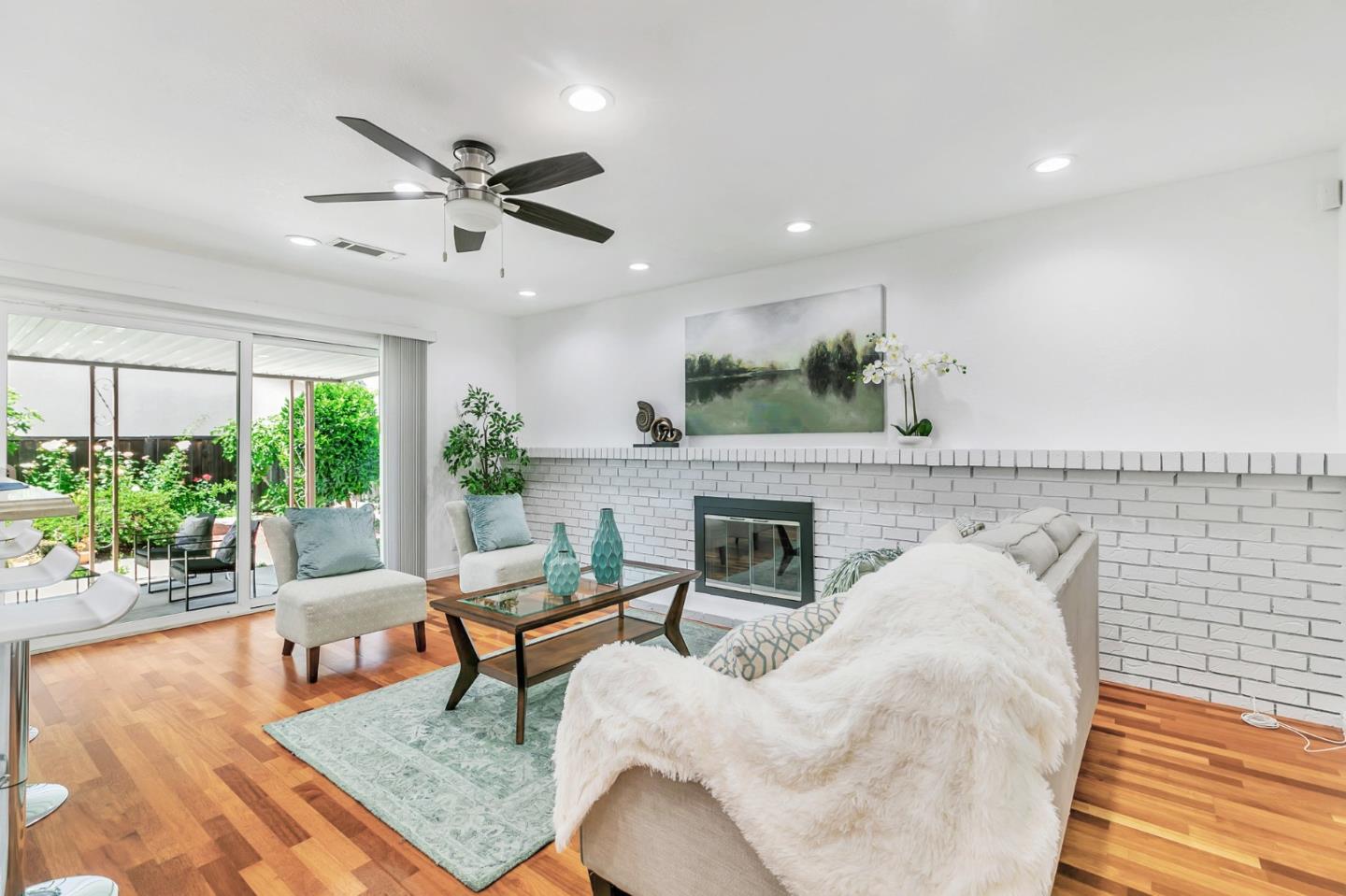 Detail Gallery Image 5 of 25 For 5191 Barron Park Dr, San Jose,  CA 95136 - 4 Beds | 2 Baths