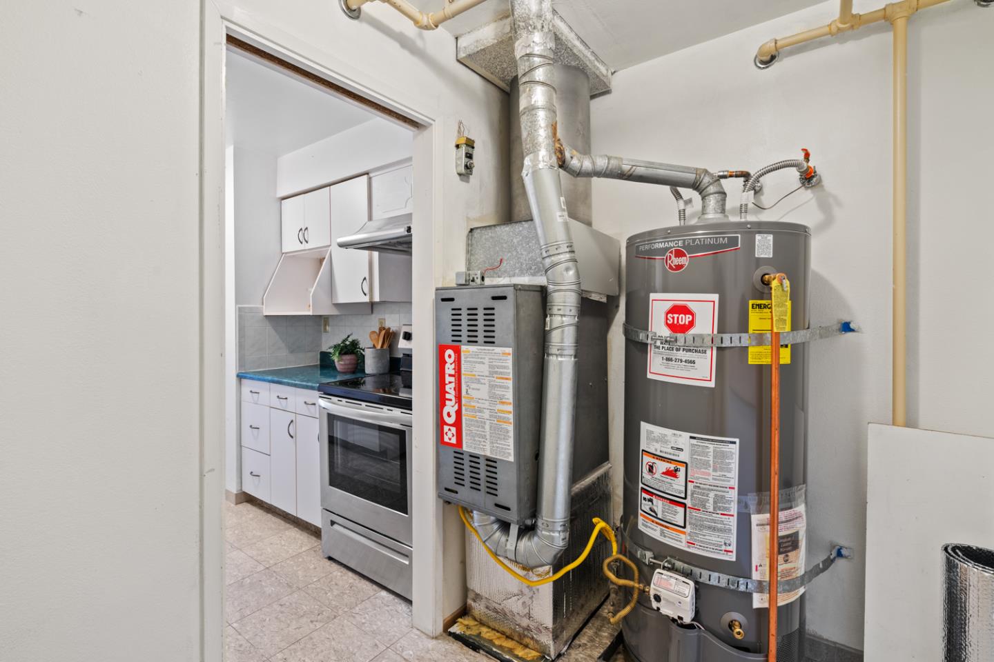 Detail Gallery Image 14 of 19 For 2462 Rowntree Way, South San Francisco,  CA 94080 - 2 Beds | 1 Baths